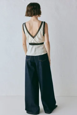 Andi Top Cream