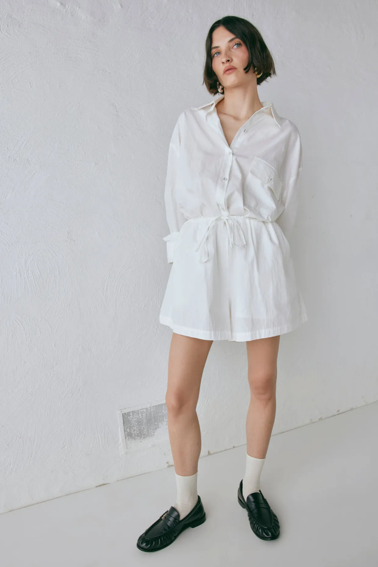 Annika Shorts White