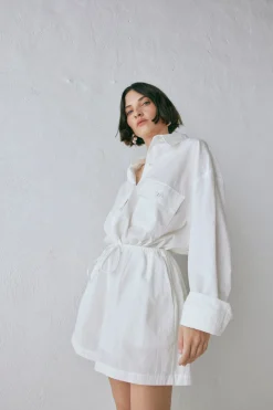 Annika Shorts White