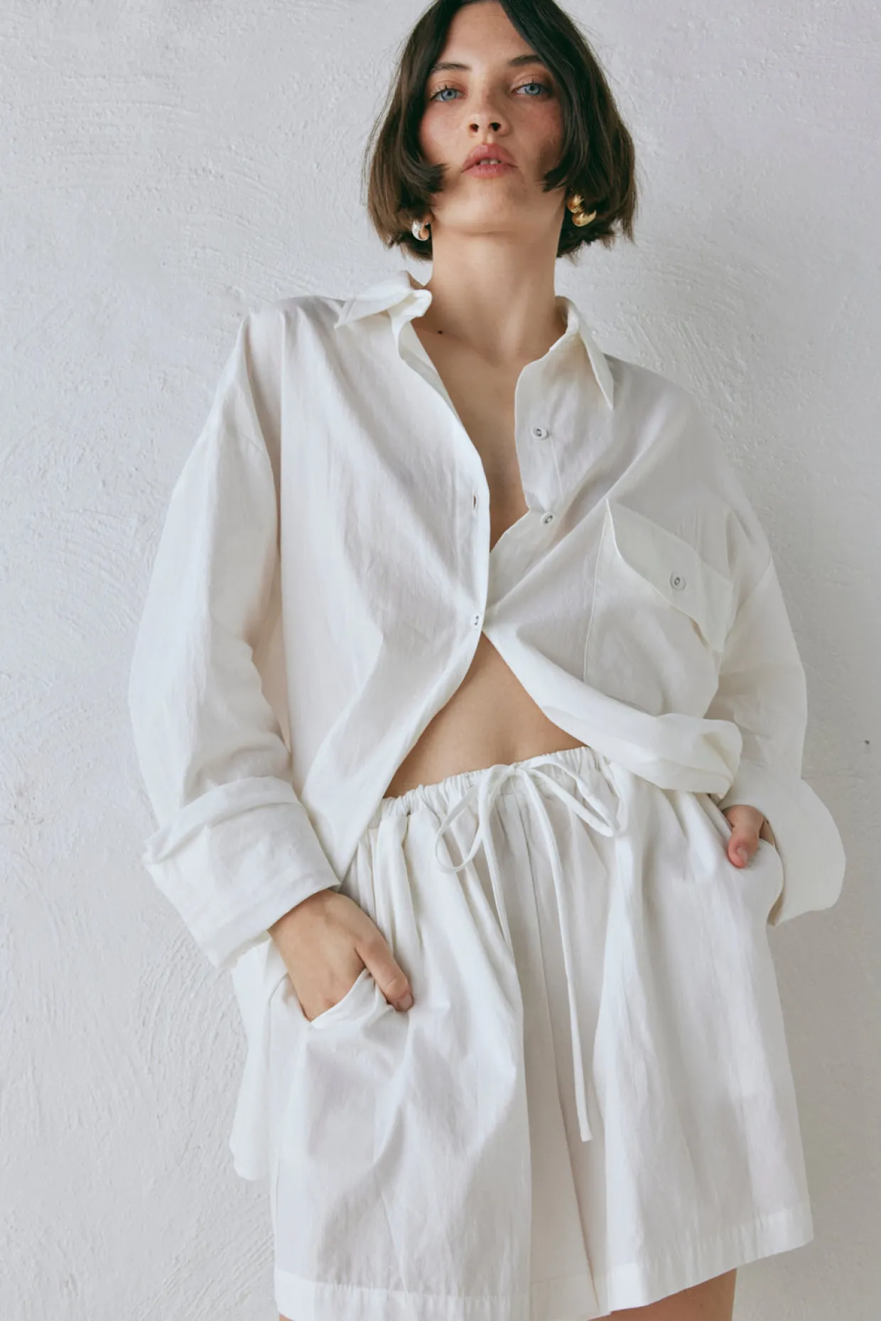 Annika Shorts White