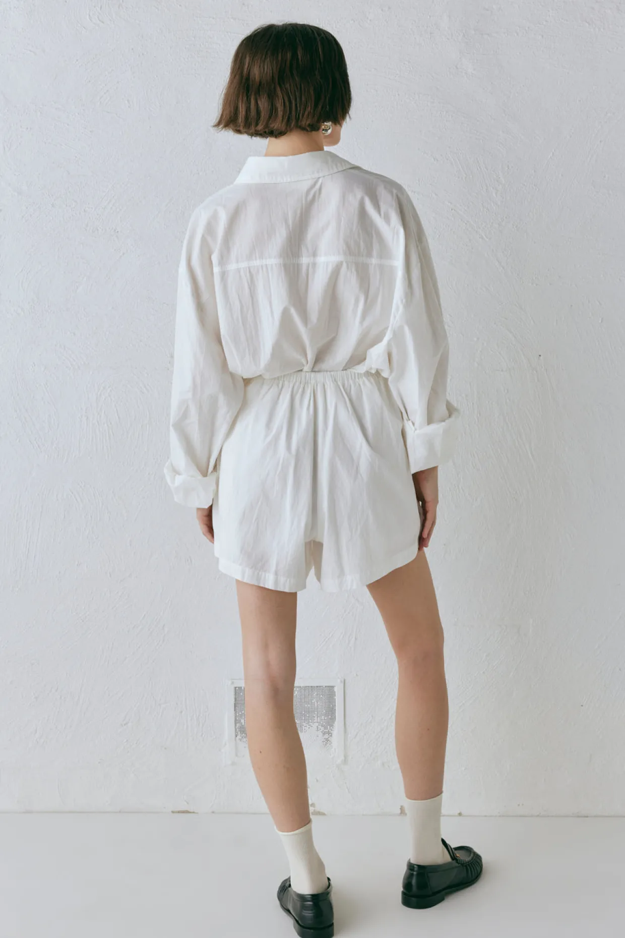 Annika Shorts White