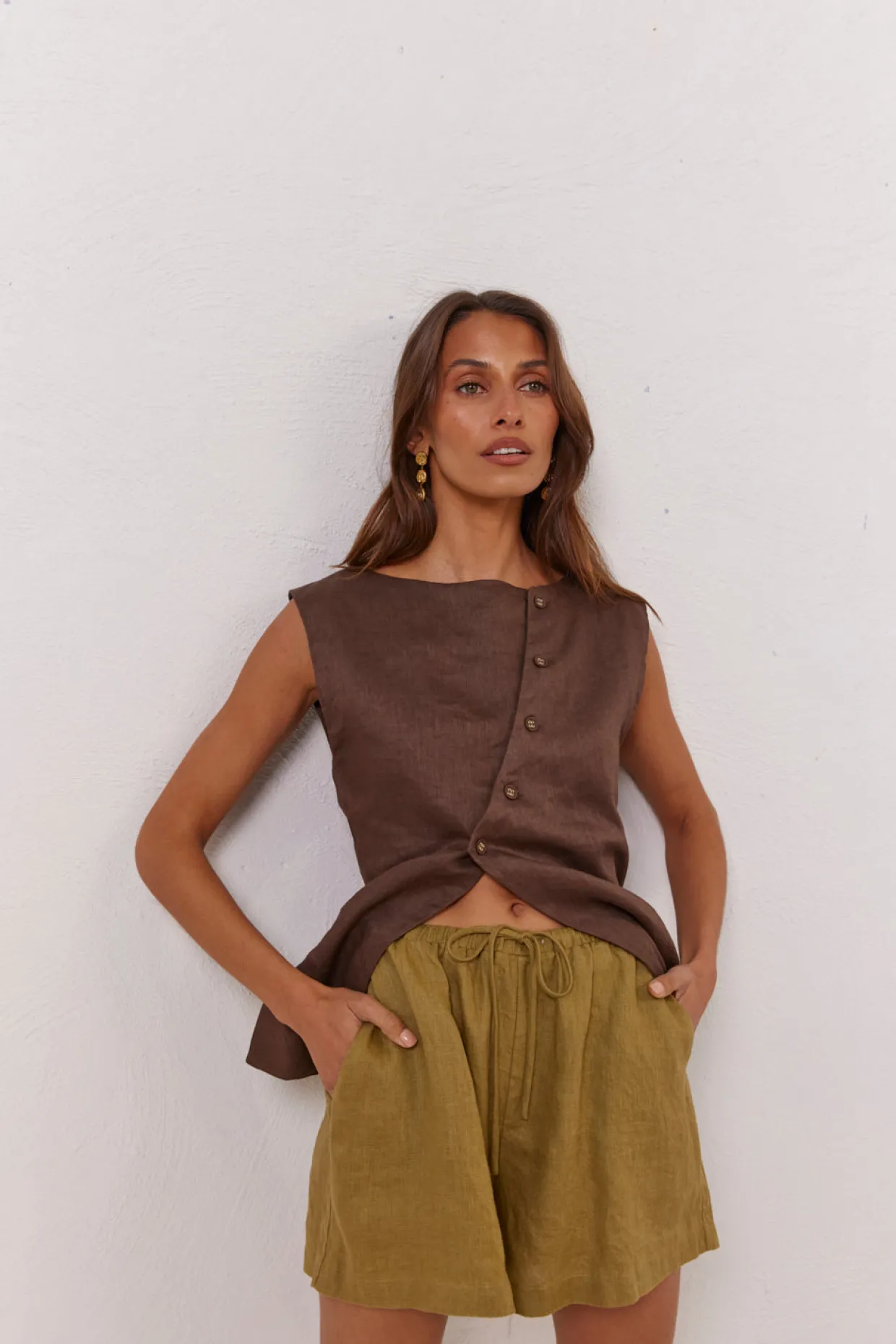 Aria Linen Vest Chocolate