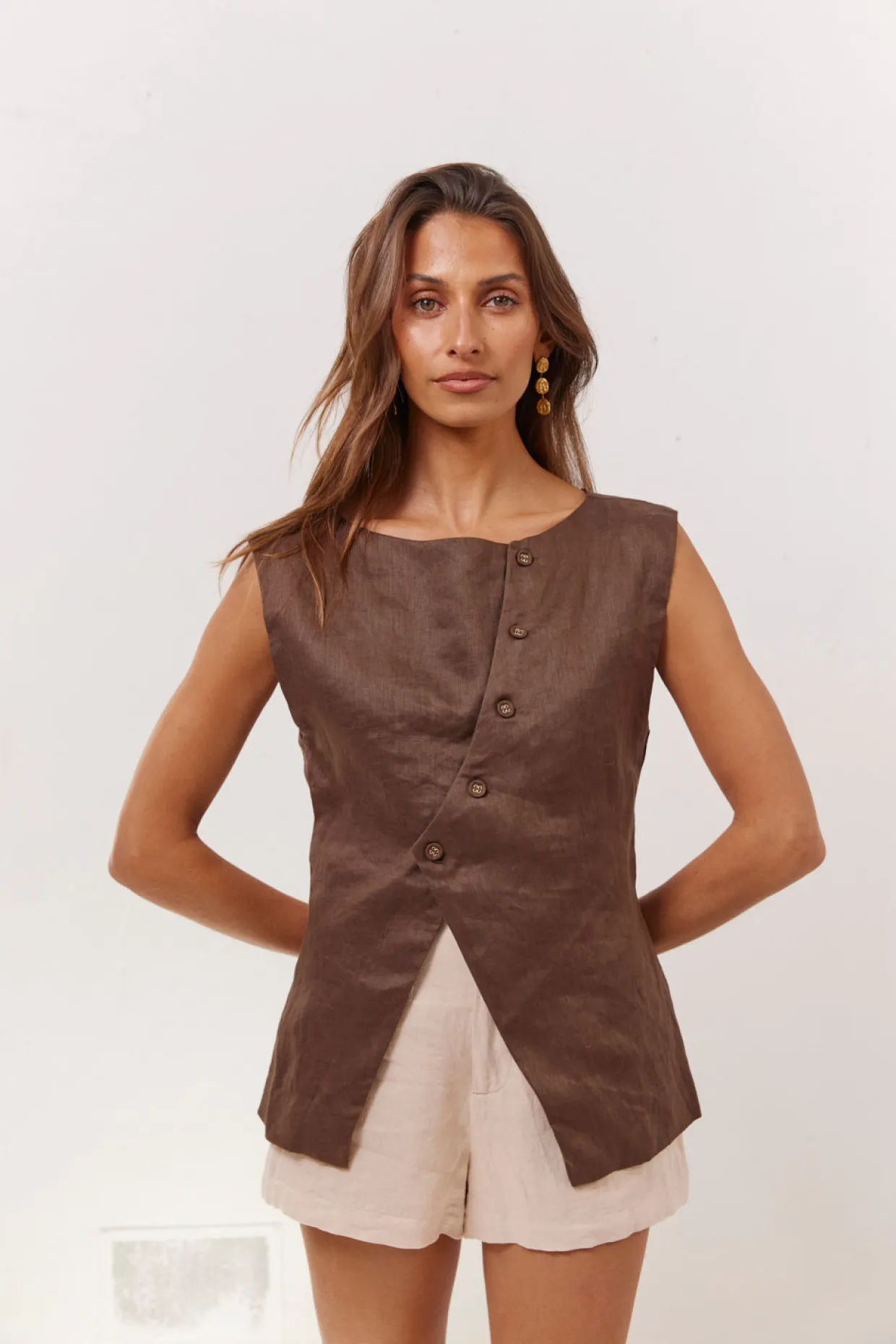 Aria Linen Vest Chocolate