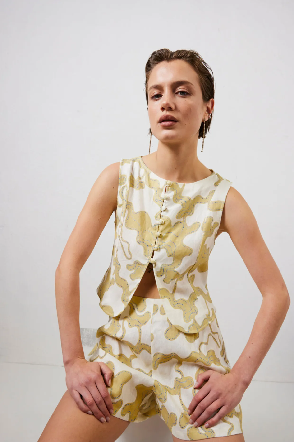 Celeste Linen Top Tropic