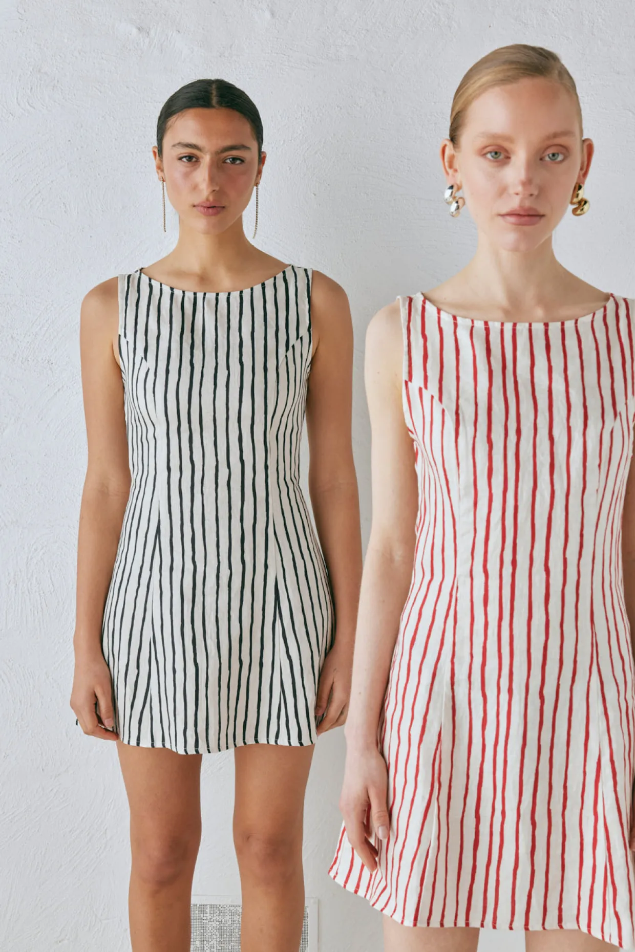 Chloe Linen Mini Dress Black