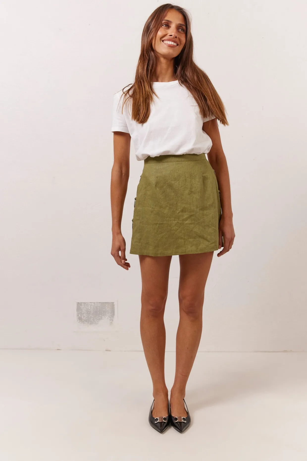 Discoteca Linen Mini Skirt Olive