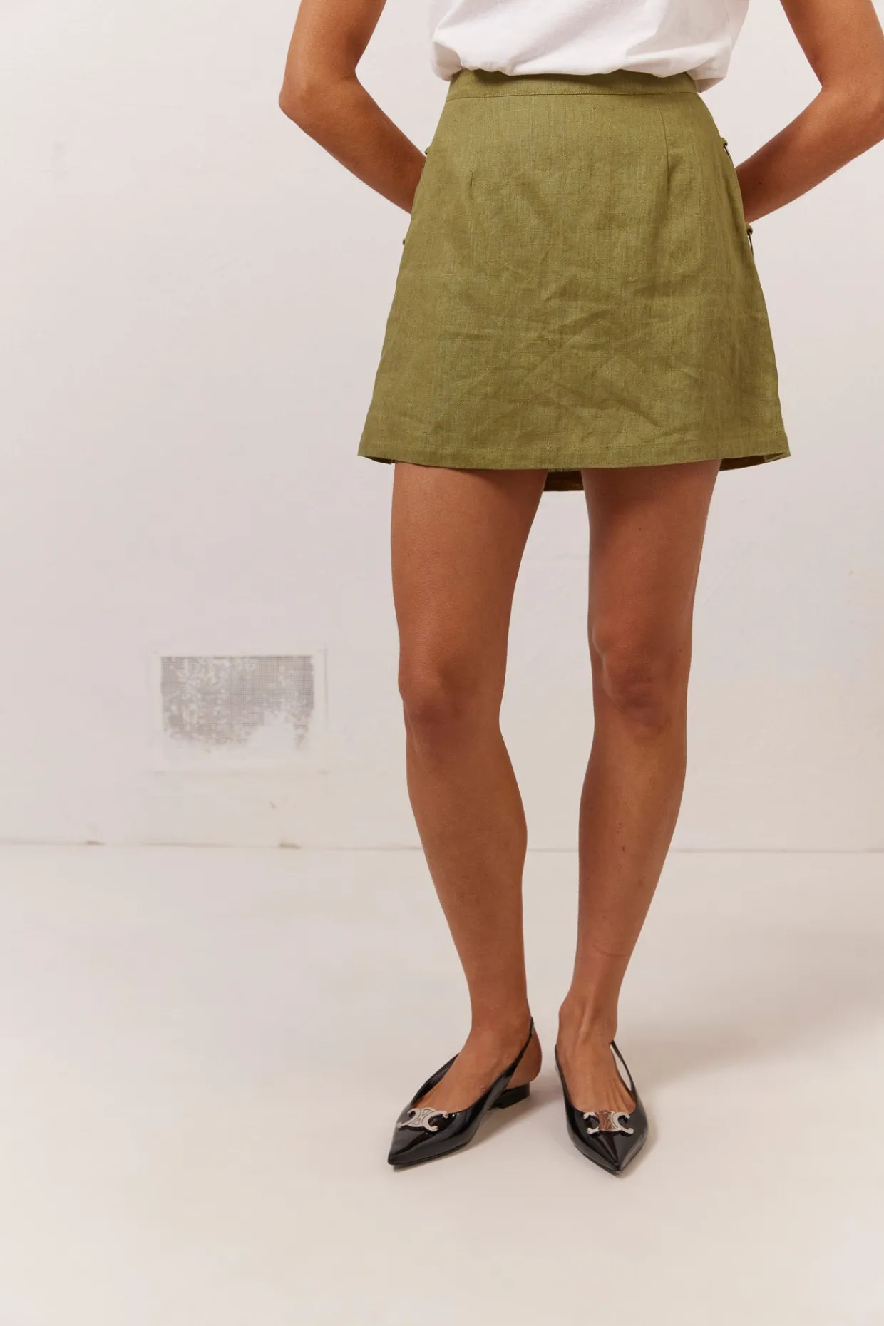 Discoteca Linen Mini Skirt Olive