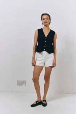 Italian Streets Linen Vest Black