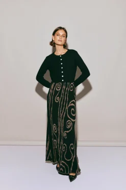 Ivy Muse Knit Maxi Skirt Black Swirl