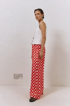 Jamie Pants Check