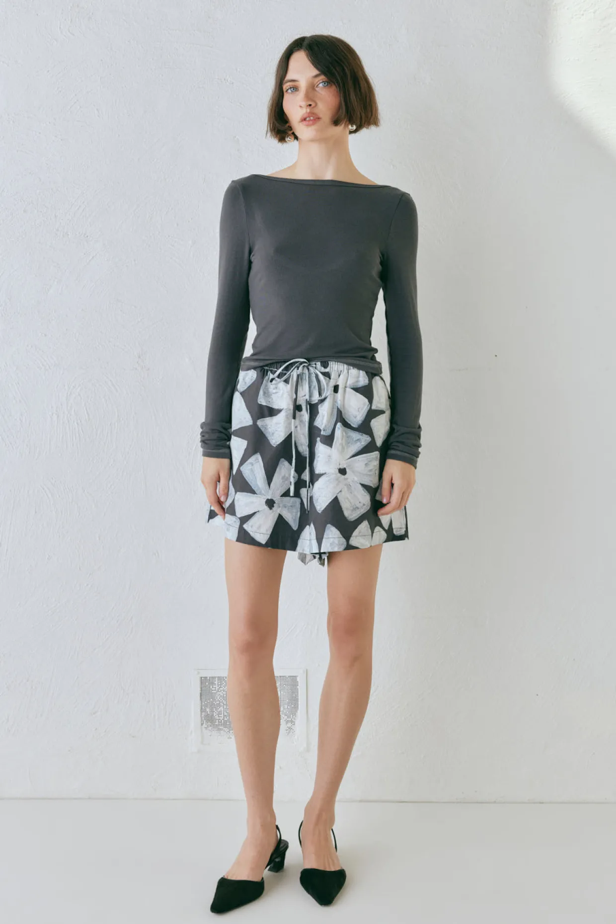 Lori Top Charcoal