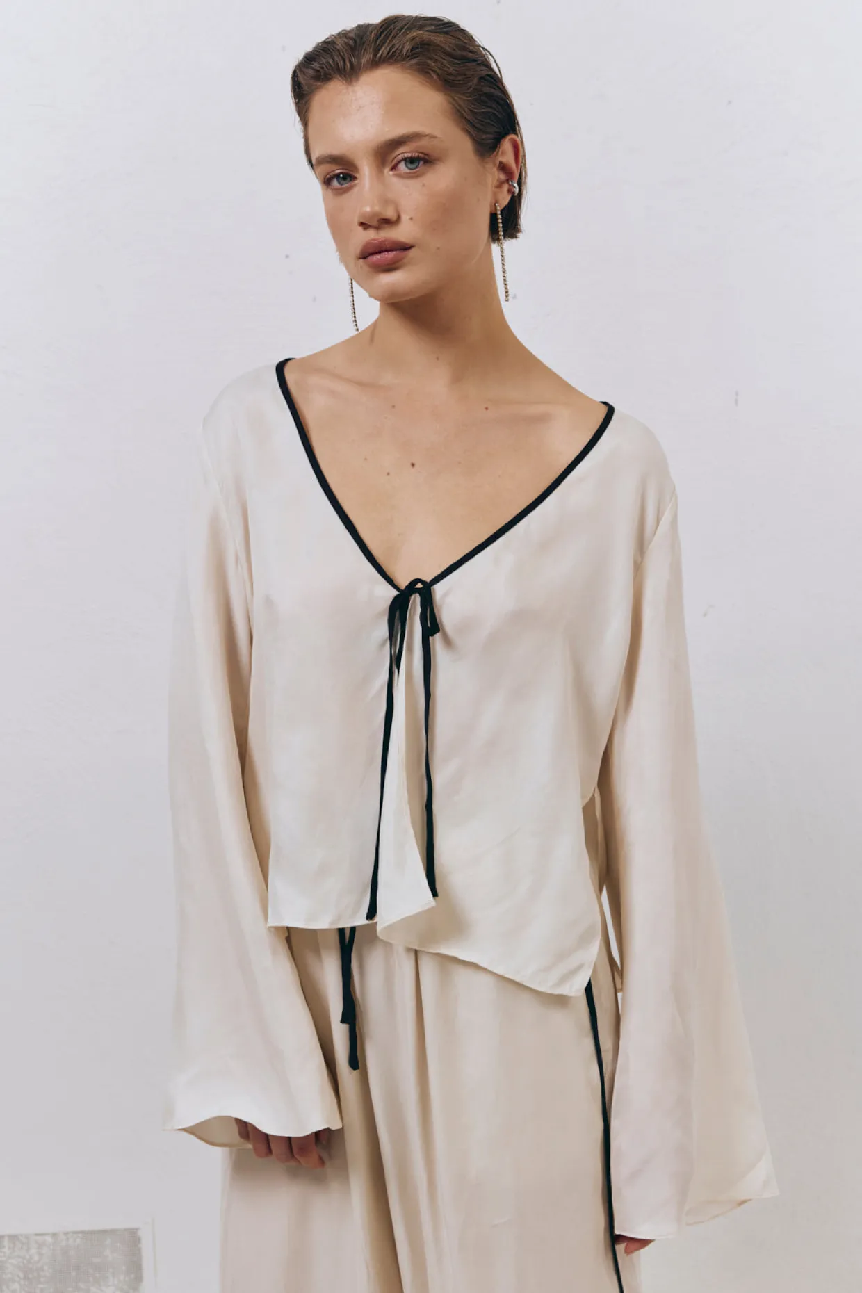 Moonscapes Tie Front Top Cream