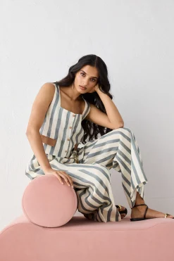 Sadie Linen Top Tide
