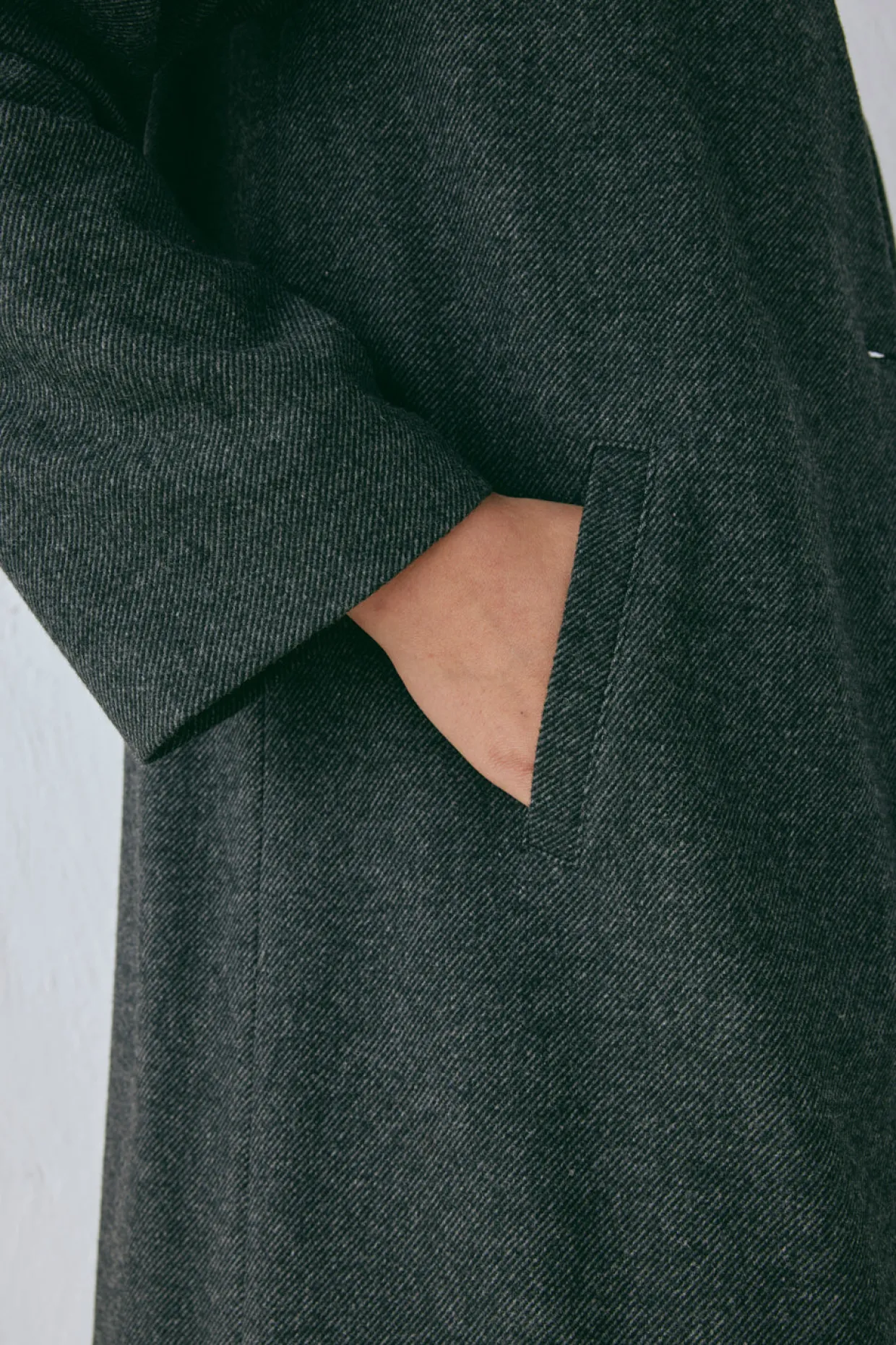 Vale Trench Coat Charcoal