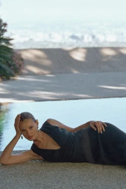 Valya Maxi Dress Black