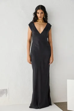 Valya Maxi Dress Black